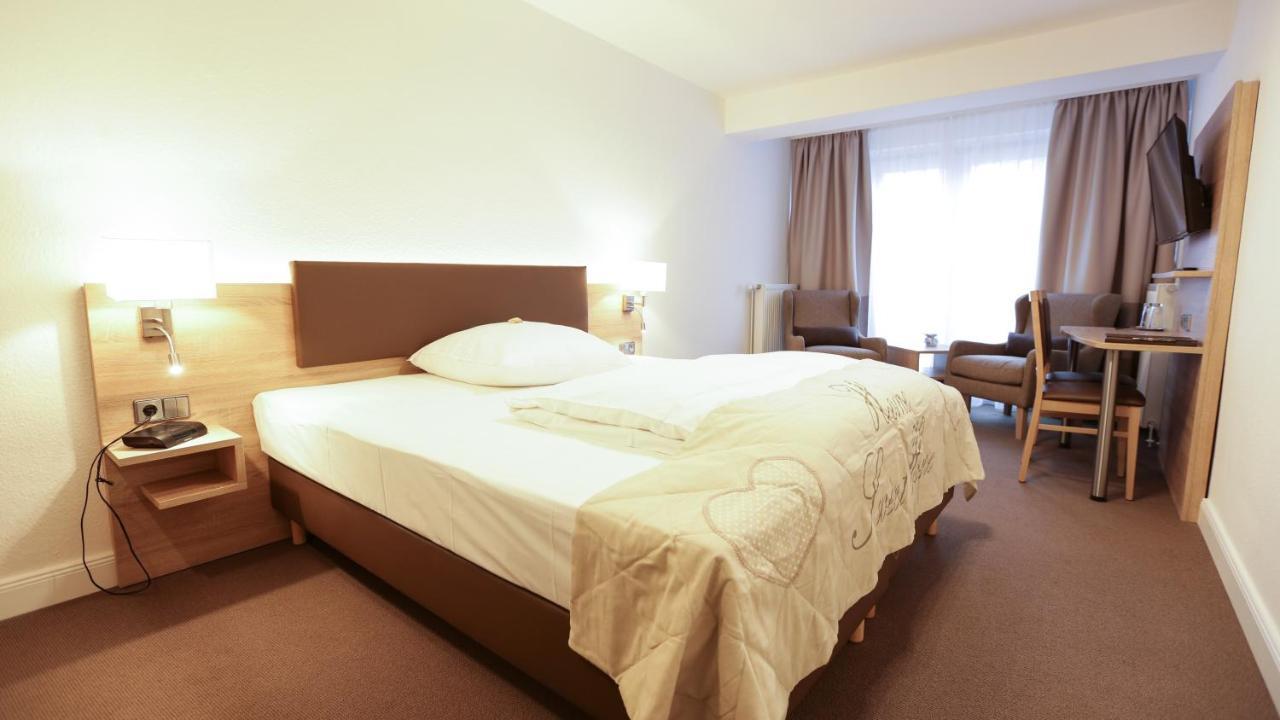 Hotel Waldhalle Mölln Eksteriør billede